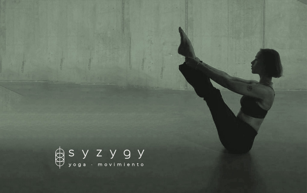 Práctica de yoga en Syzygy